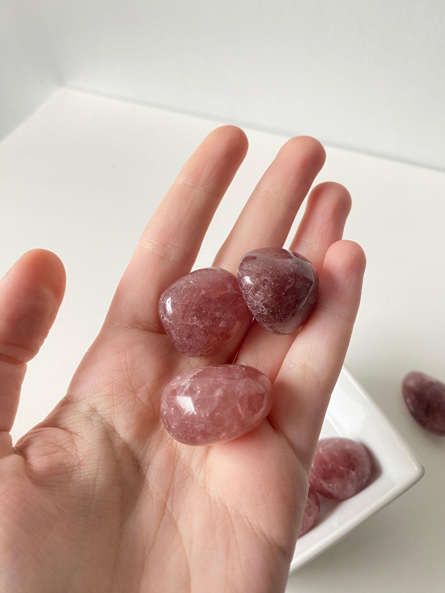 Strawberry Quartz Tumble