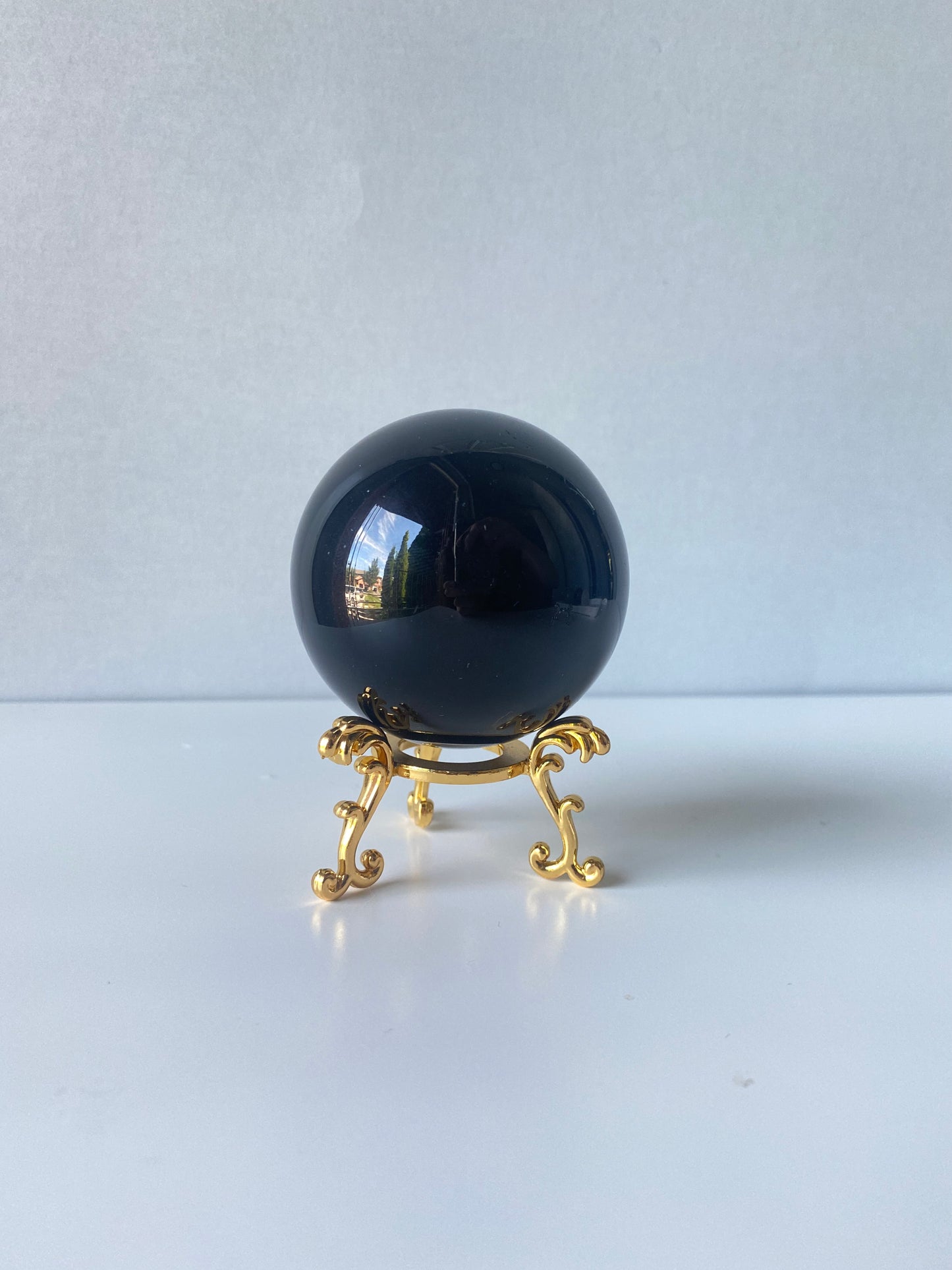 Metal Sphere Stand